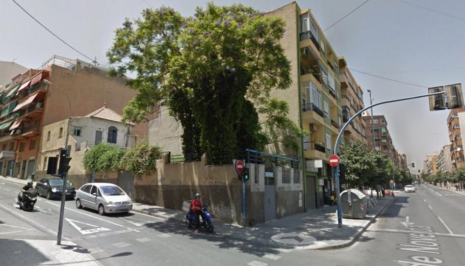 Foto 1 de Residencial en venda a  Novelda, 1, Altozano - Conde Lumiares, Alicante