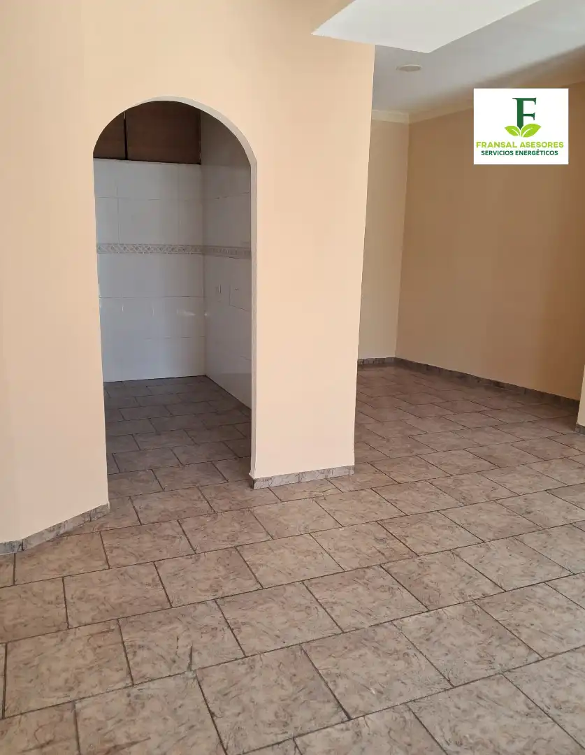 Business premises for sale in Calle José Dámaso "Pepete" 21, imagen 2