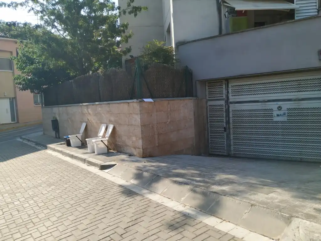 Aparcament de Garatge en venda en Torrelles de Llobregat