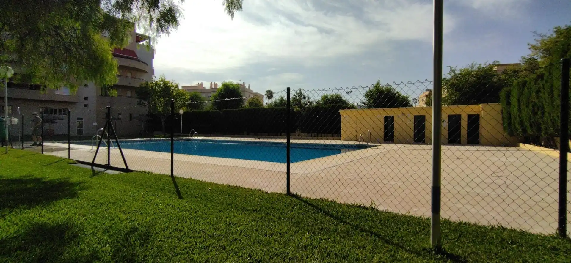 Piscina de Pis en venda en El Puerto de Santa María amb Aire condicionat i Terrassa