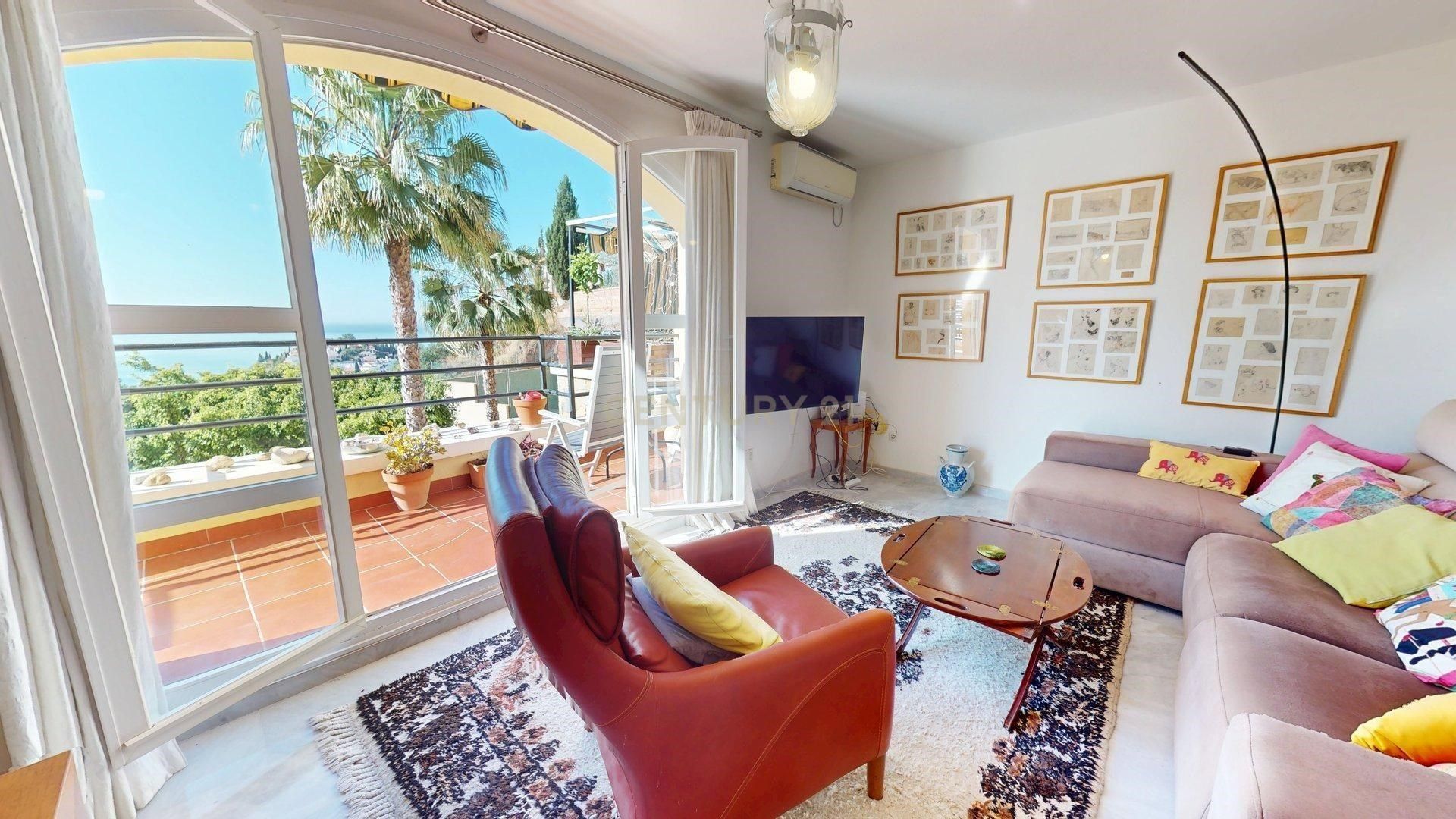 Sala d'estar de Pis en venda en Málaga Capital amb Terrassa i Piscina