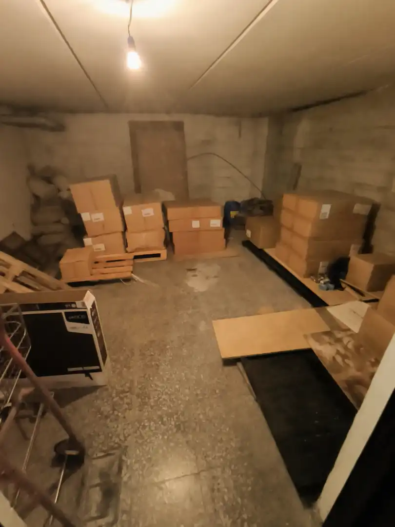 Wohnung zum Verkauf in Palencia mit Klimaanlage, Heizung und Parkett