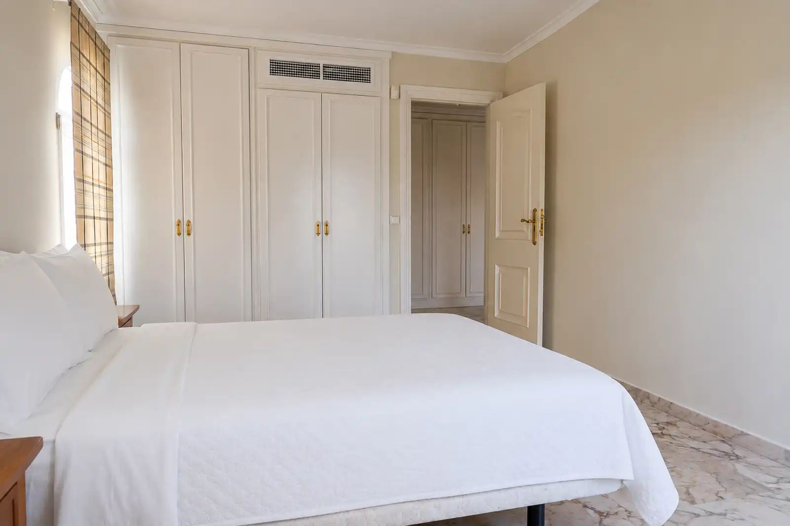 Bedroom of Detached homes for sale in Benalmádena  with Air Conditioner, Private garden and Terrace
