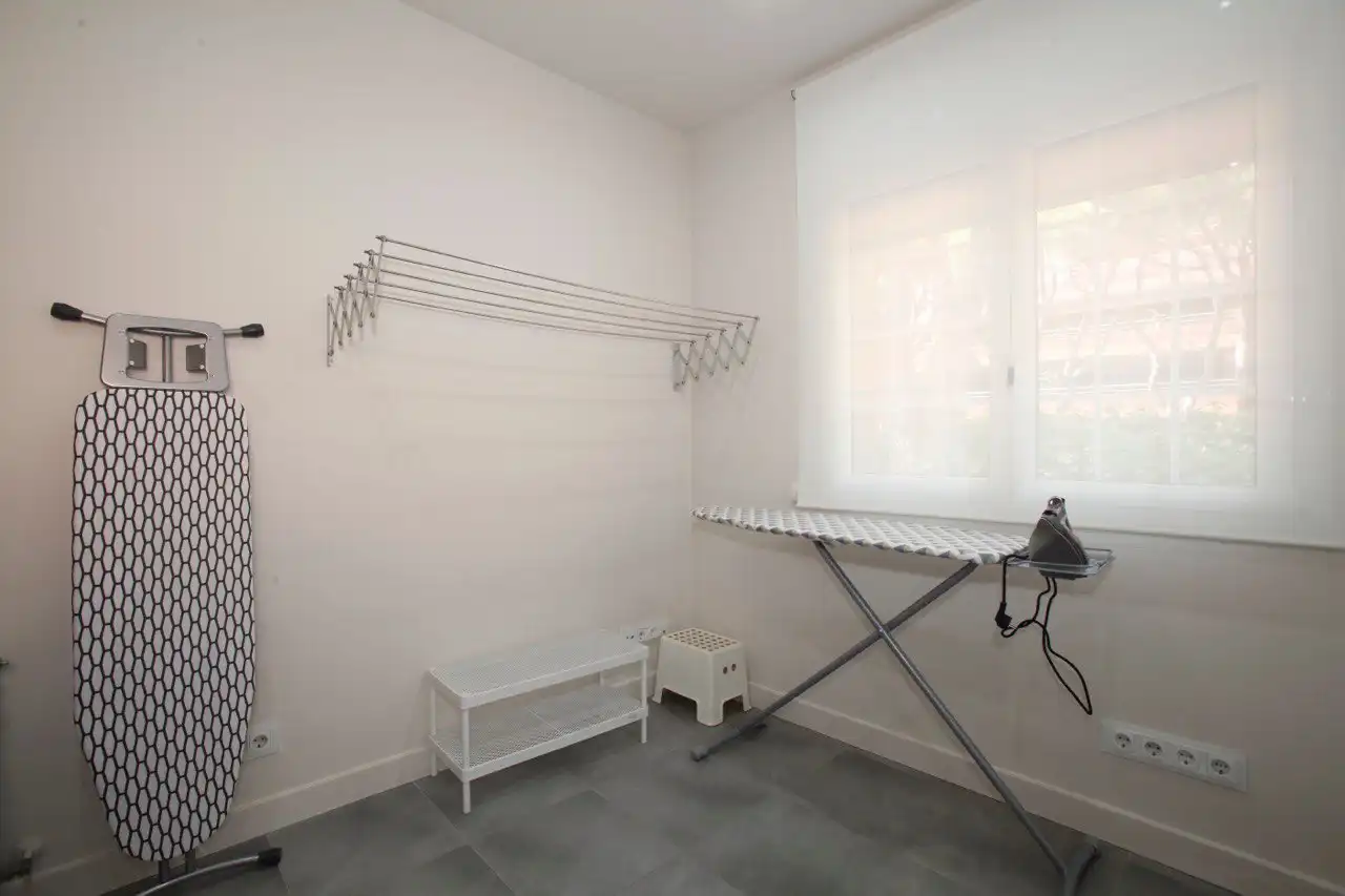 Habitación de Casa o chalet en venta en Gavà con Aire acondicionado, Calefacción y Jardín privado