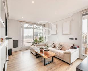Living room of Attic for sale in  Madrid Capital  with Air Conditioner, Heating and Private garden