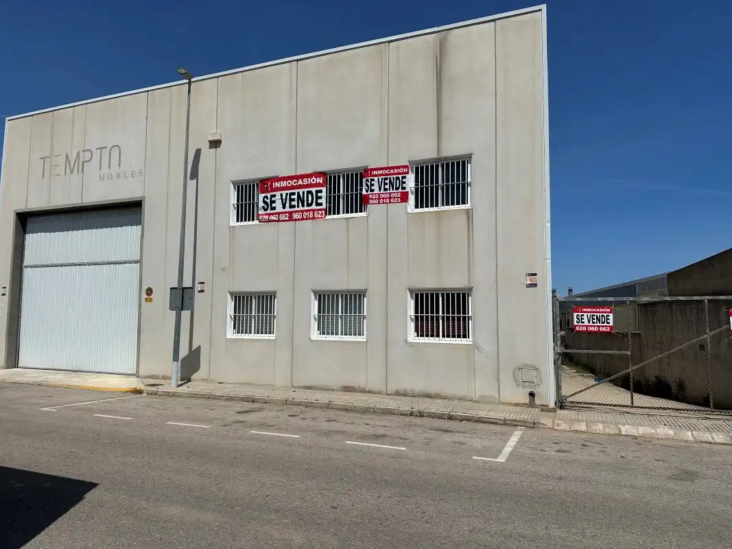 Exterior view of Industrial buildings for sale in Beniarjó