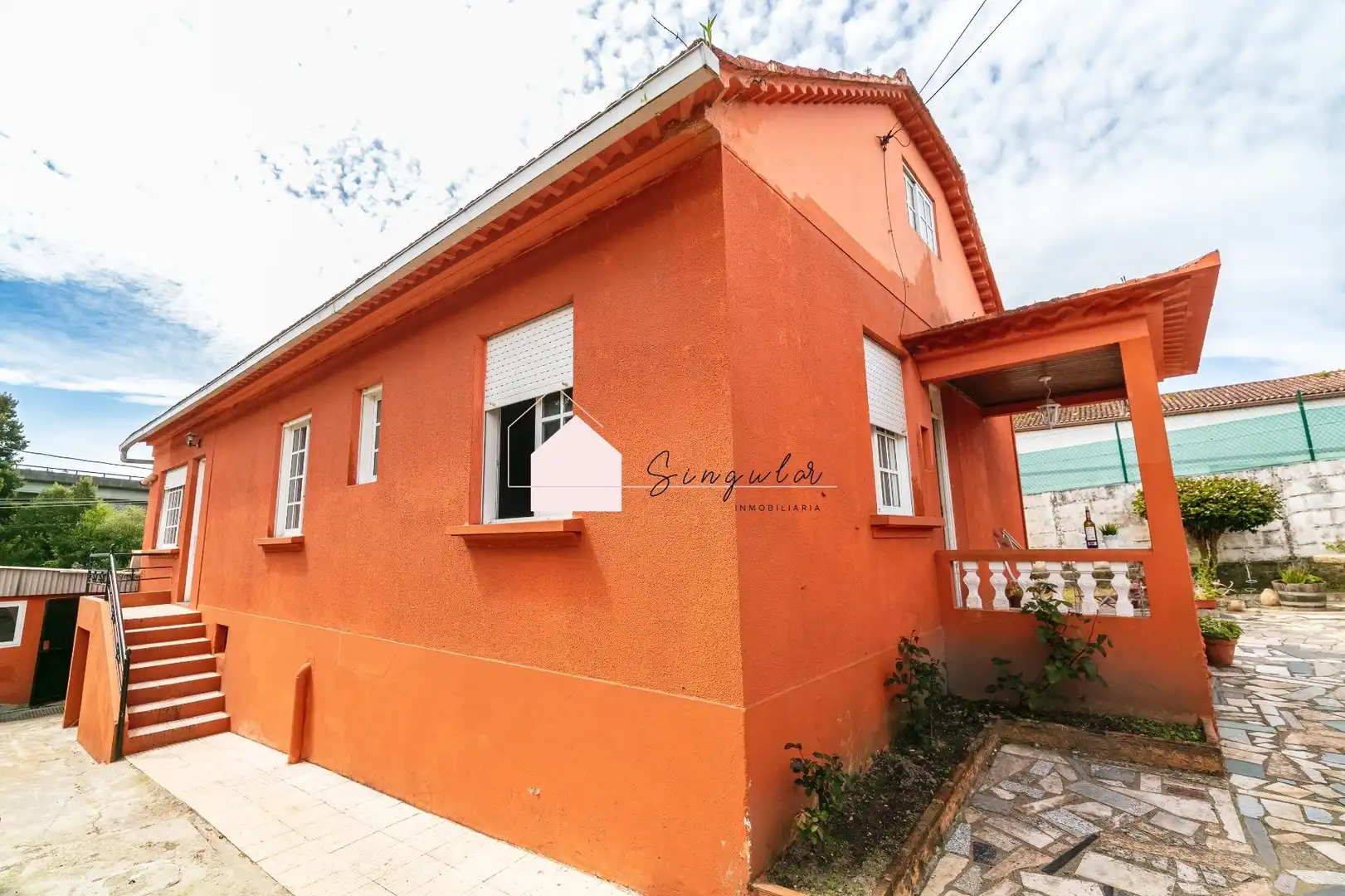 Vista exterior de Casa o chalet en venta en Vigo  con Calefacción, Jardín privado y Trastero