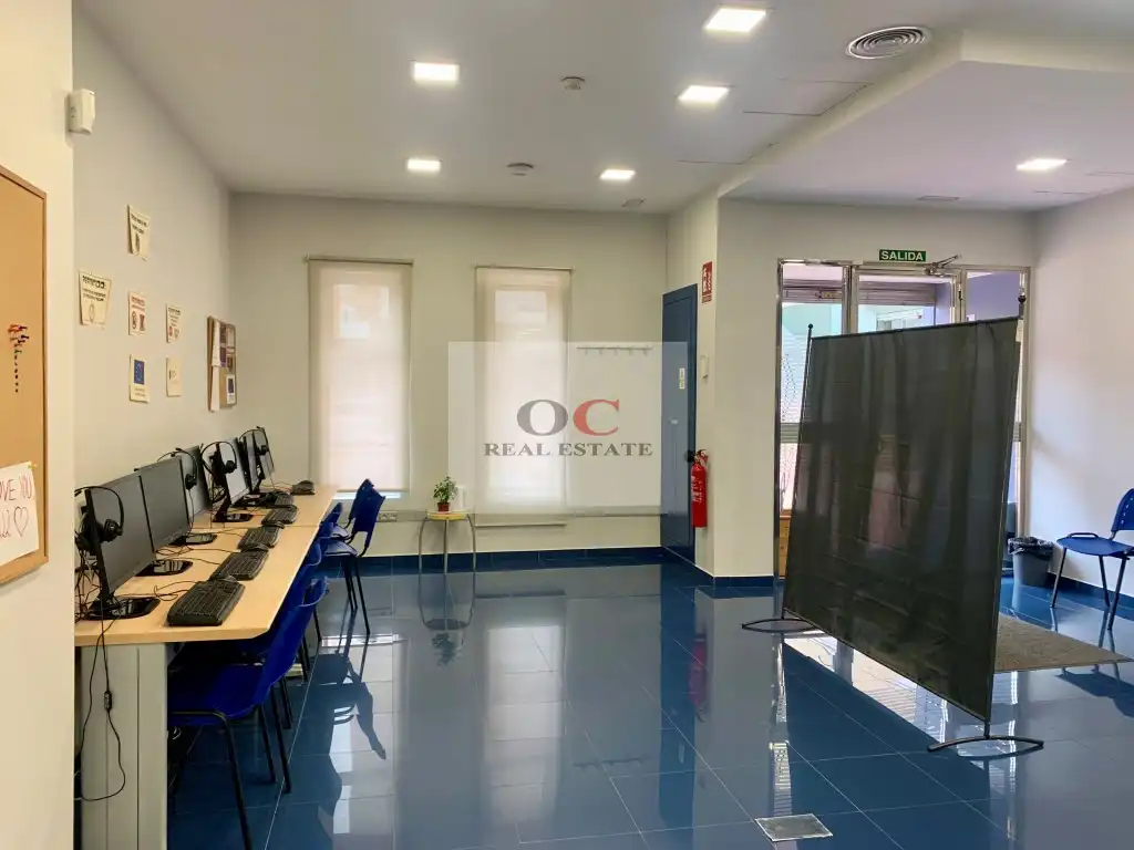 Local comercial en venda a Calle Olof Palme, imagen 23