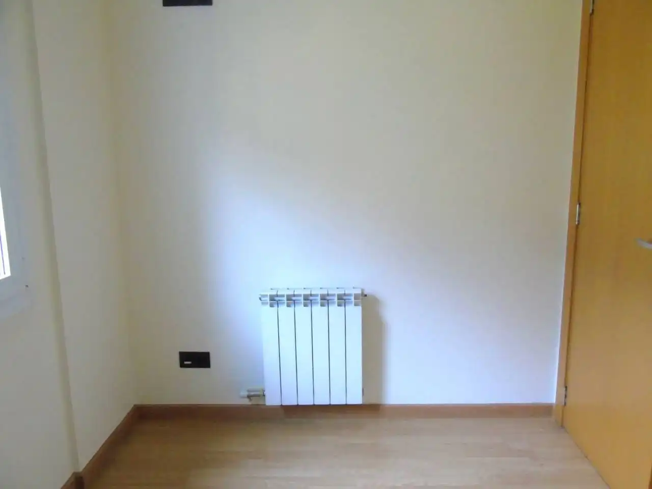 Schlafzimmer von Wohnung zum Verkauf in Sant Martí de Centelles mit Heizung, Parkett und Balkon