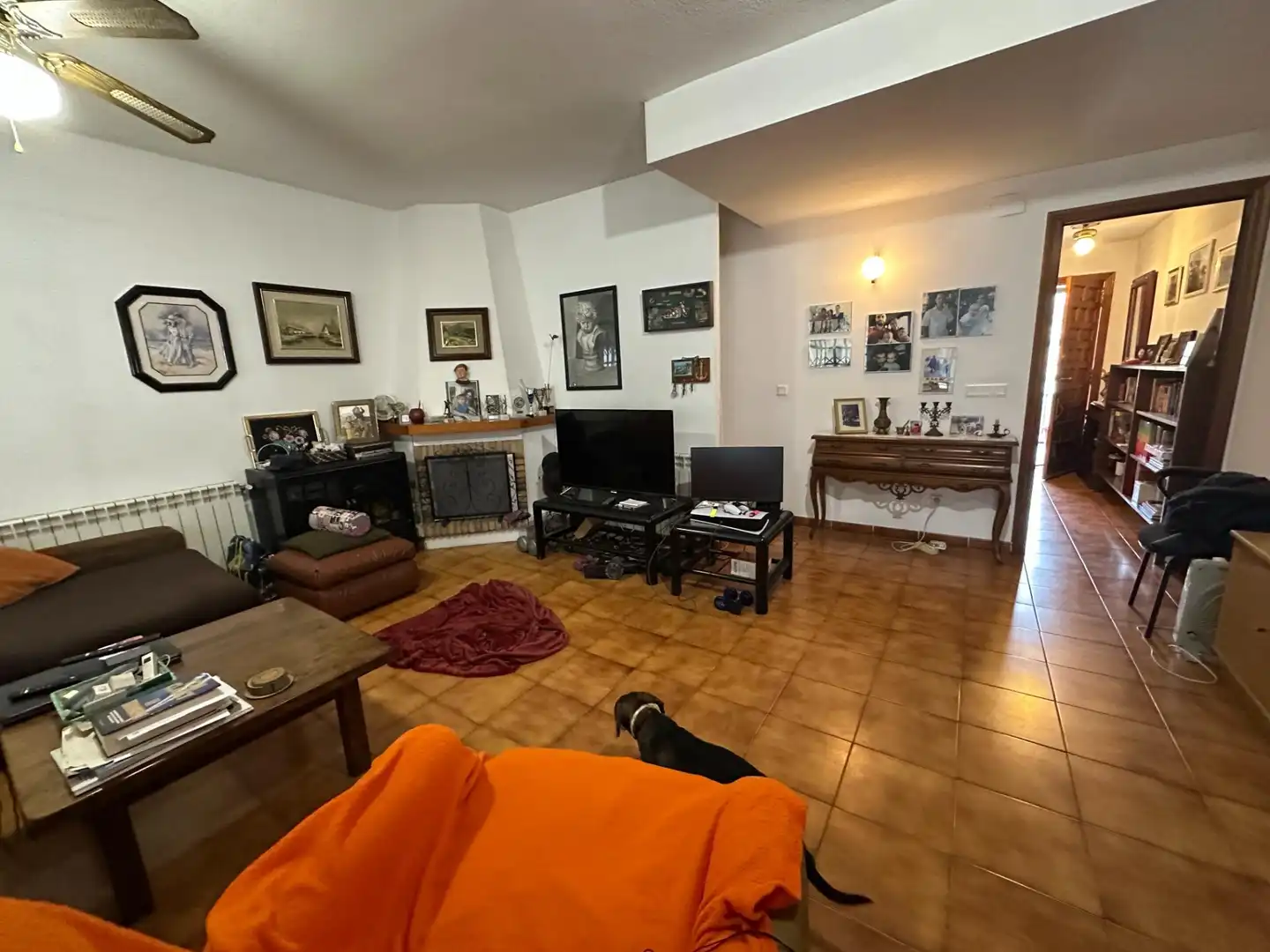 Sala d'estar de Casa adosada en venda en Alicante / Alacant amb Aire condicionat, Calefacció i Jardí privat