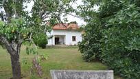 Jardí de Casa o xalet en venda en Oleiros