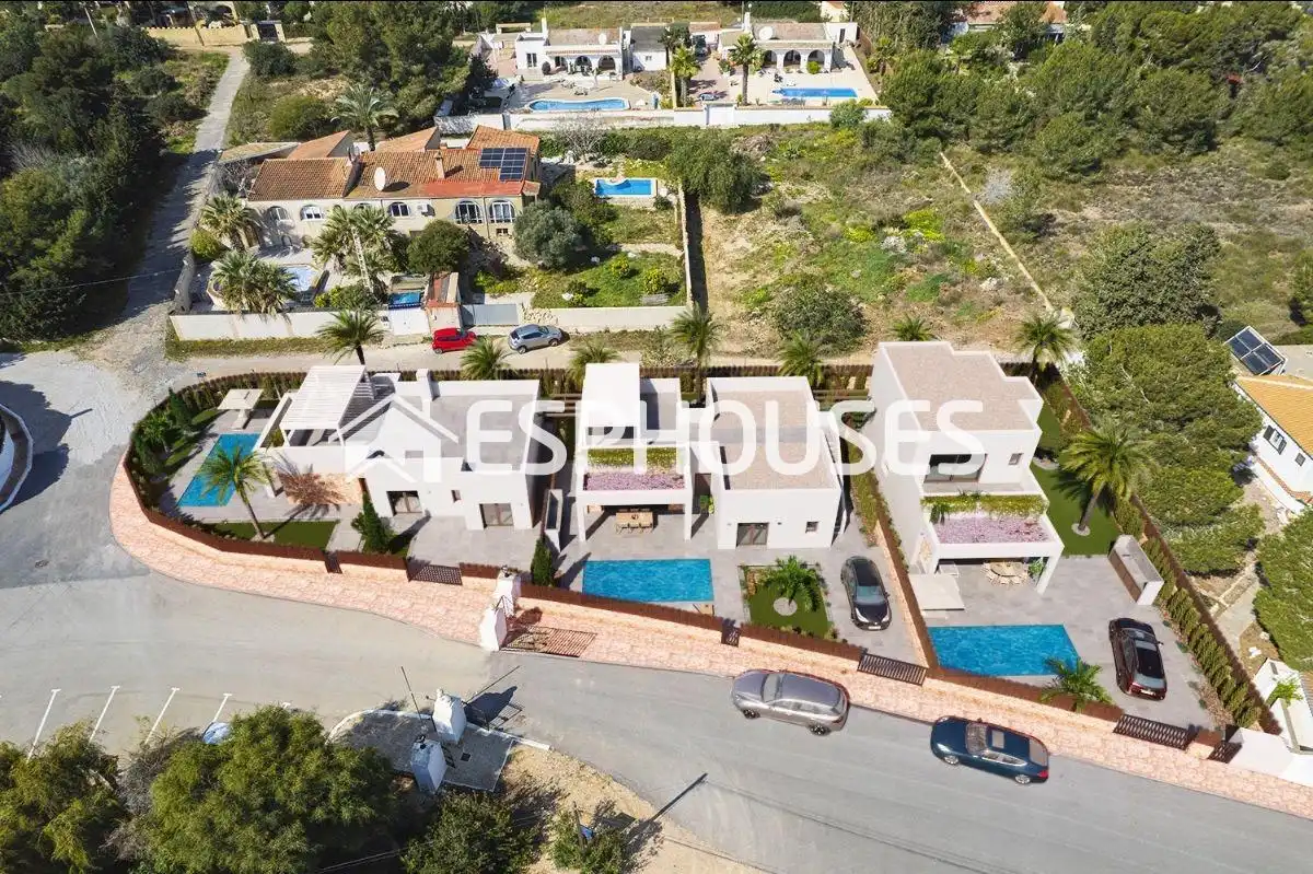 House with terrace for sale in Orihuela Costa