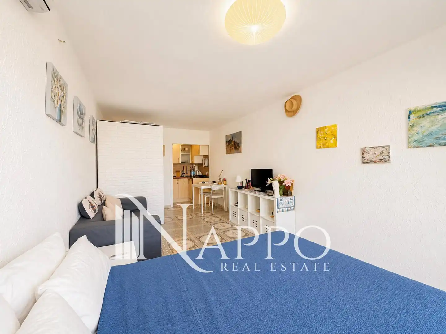 Exterior view of Flat for sale in Calvià  with Air Conditioner, Heating and Terrace