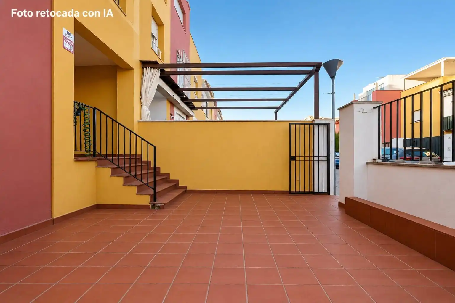Terrassa de Casa adosada en venda en Dos Hermanas amb Aire condicionat, Calefacció i Jardí privat