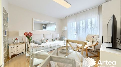 Foto 3 de Piso en venta en Calle Parroco Vicente Zabala, 16, Zorrotza, Bilbao
