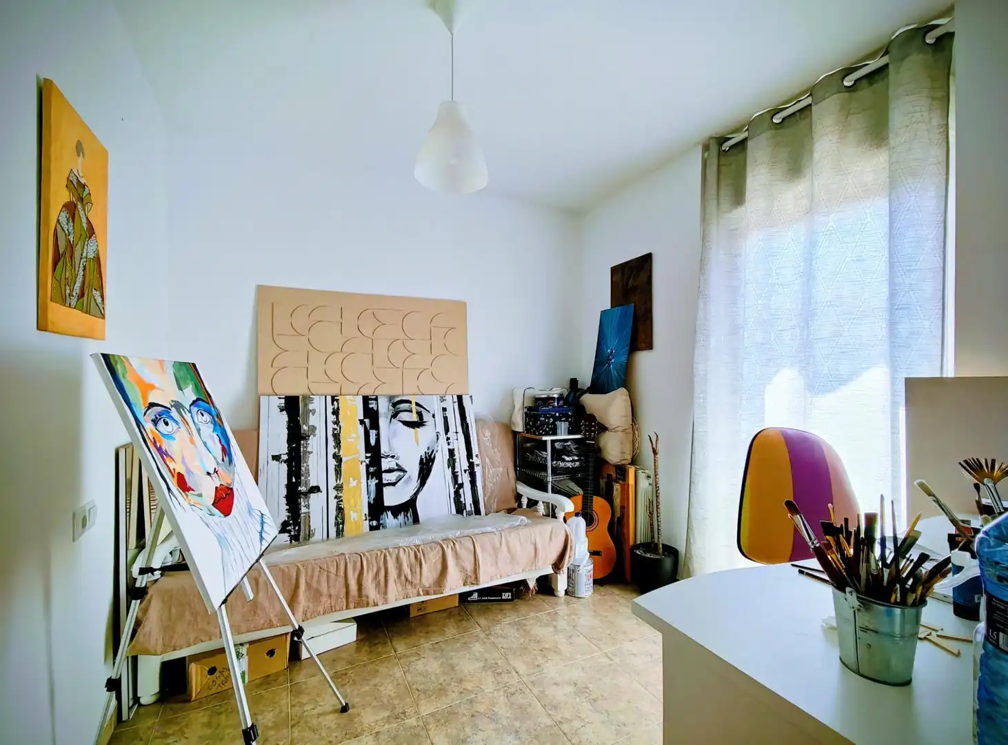 Habitación de Casa adosada en venta en Tarragona con Aire acondicionado, Calefacción y Jardín privado