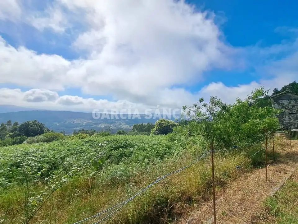Casa o xalet en venda en Boiro amb Moblat