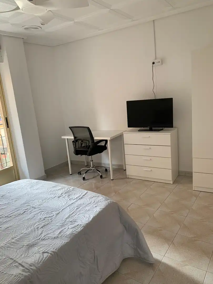 Habitación de Piso para compartir en Elche / Elx
