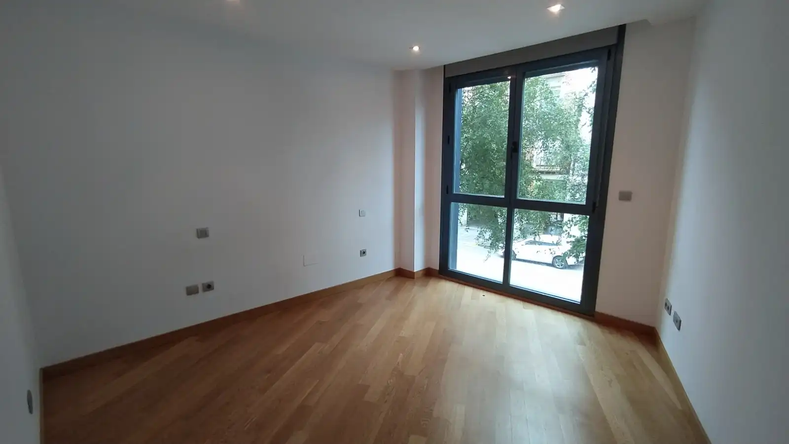 Habitación de Apartamento en venta en Santander con Calefacción, Jardín privado y Terraza