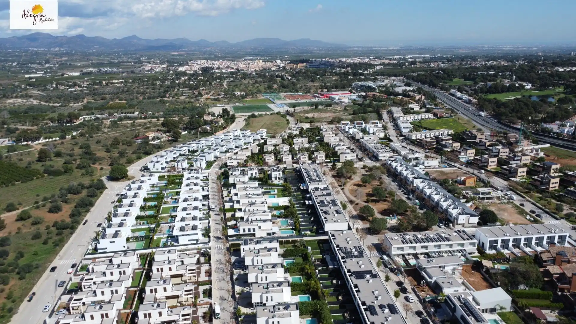 Exterior view of Houses for sale in Bétera  with Air Conditioner, Heating and Private garden