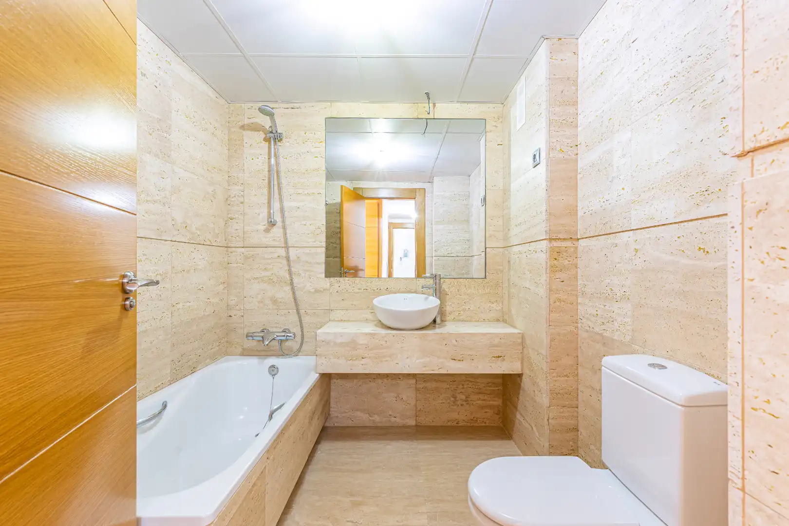 Flat for sale in Avenida Reina Victoria Eugenia, 2, Alameda