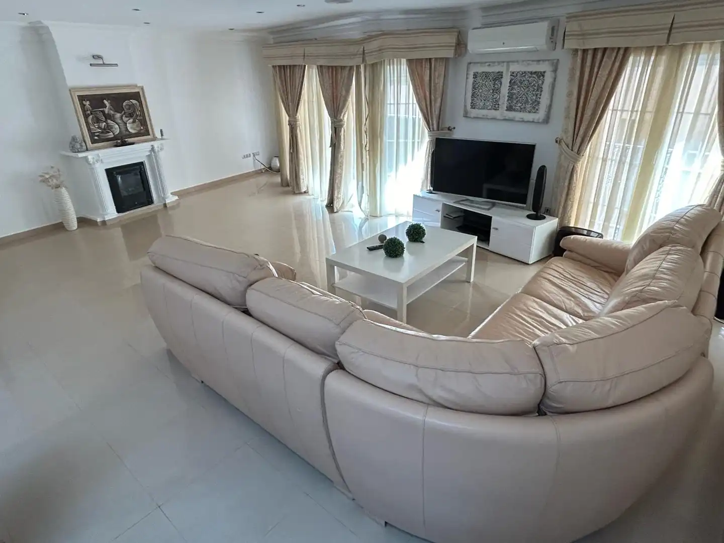 House with terrace for sale in Serra, imagen 2
