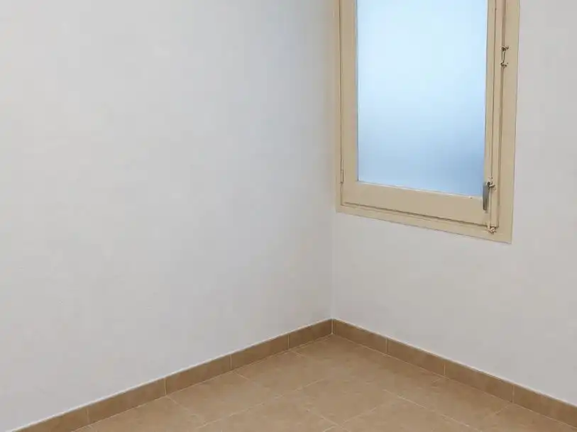 Habitación de Piso en venta en  Barcelona Capital con Balcón