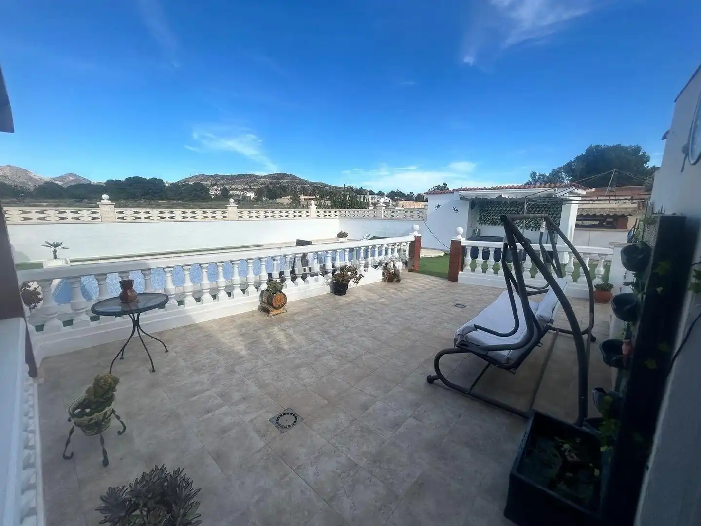 Terrasse von Haus oder Chalet zum Verkauf in Busot mit Klimaanlage, Privatgarten und Terrasse