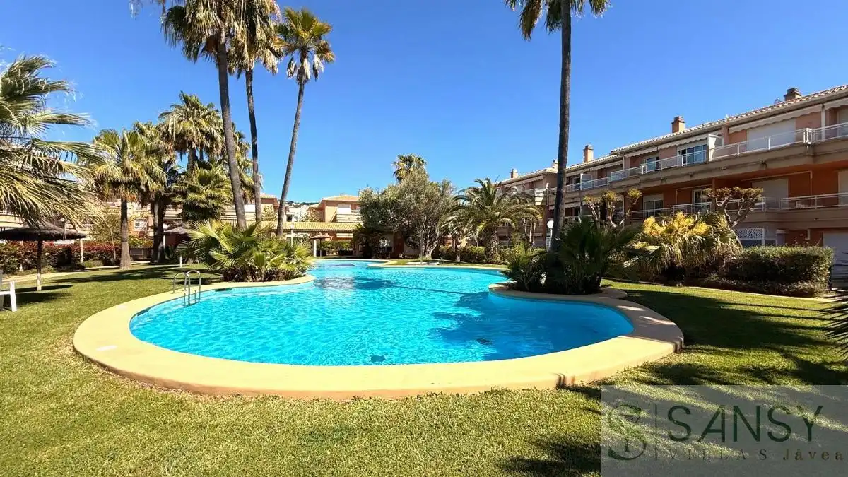 Apartamento de alquiler en Montañar - El Arenal