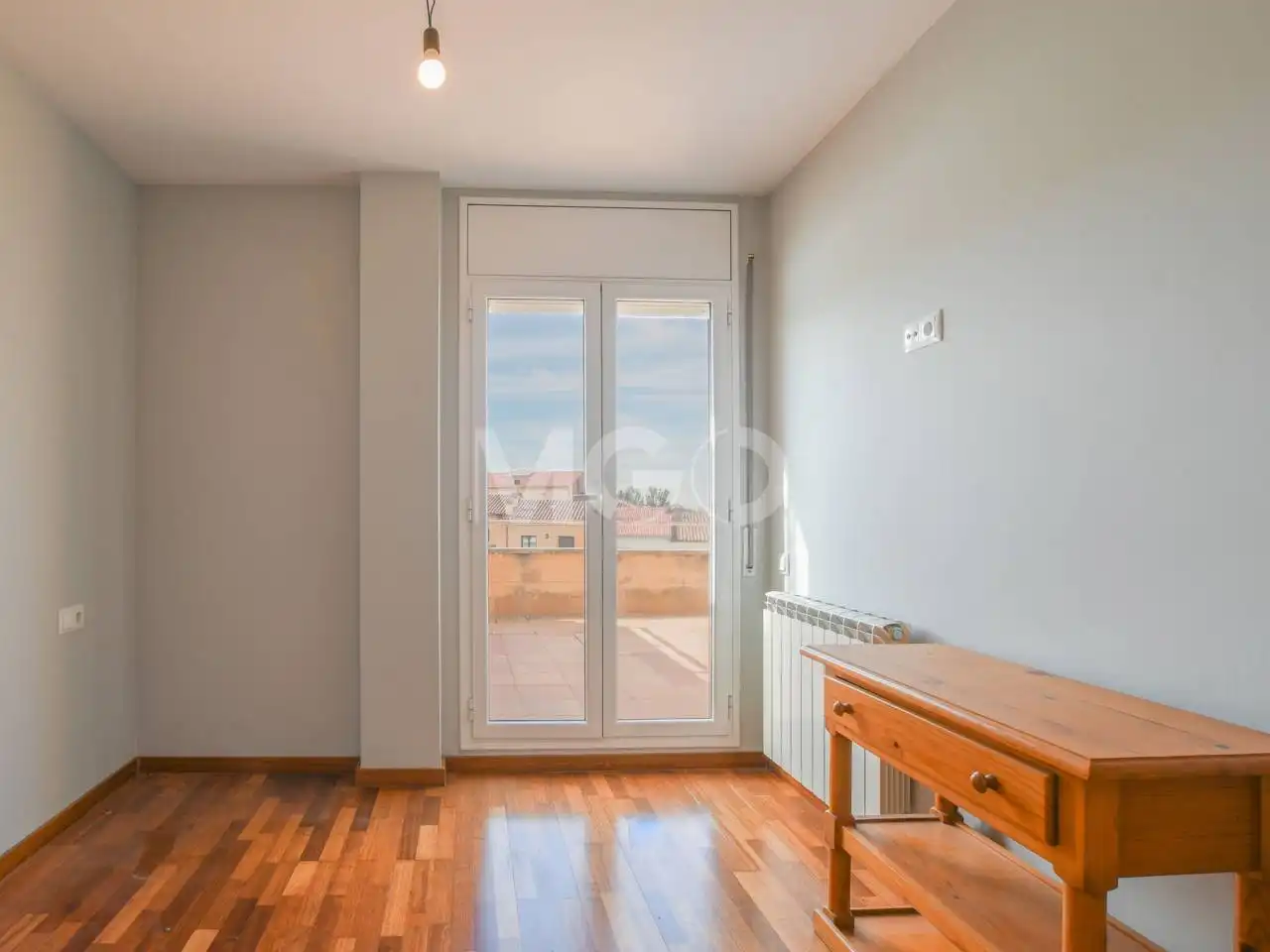 Dormitori de Pis en venda en Sant Pere de Torelló amb Parquet, Terrassa i Alarma