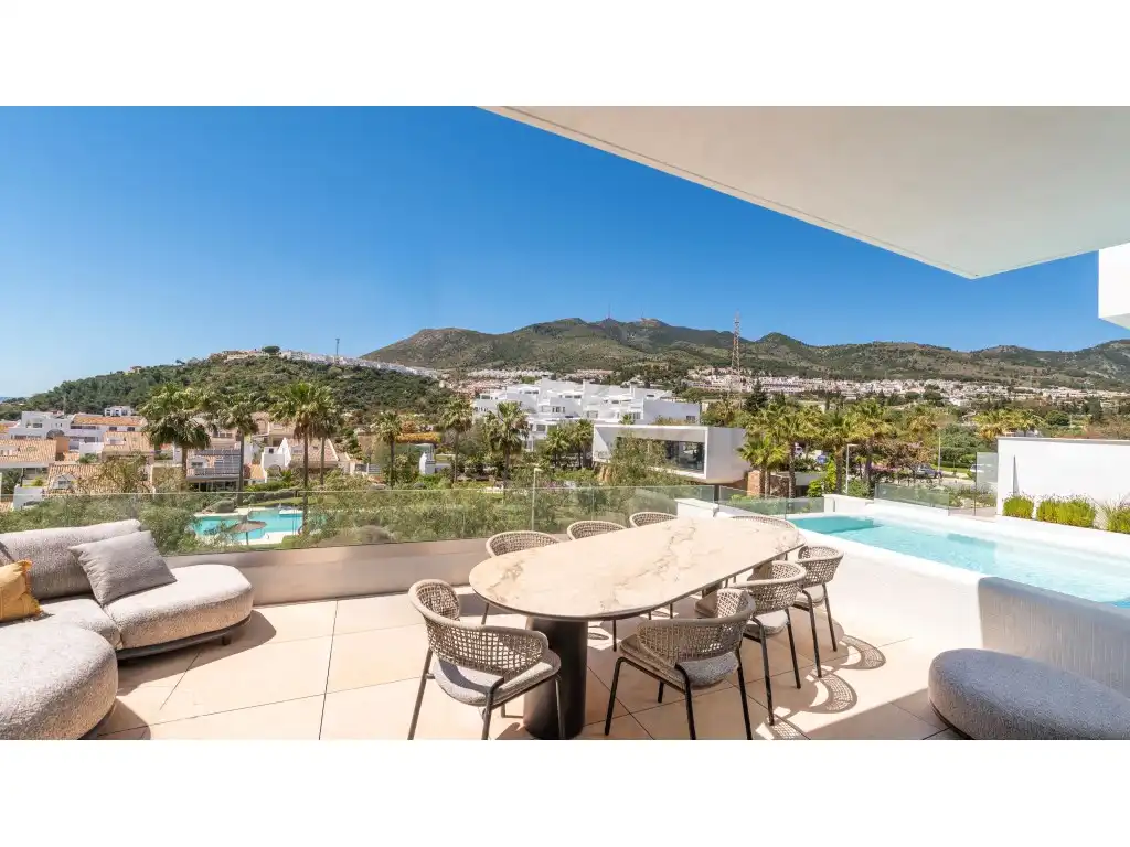 House with pool for sale in Calle Pecana, imagen 4
