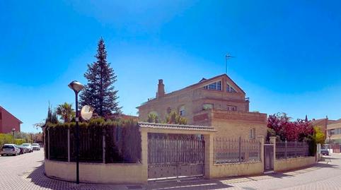 Foto 3 de Casa o xalet en venda a Avenida de la Ilustración, Montecanal,  Zaragoza Capital