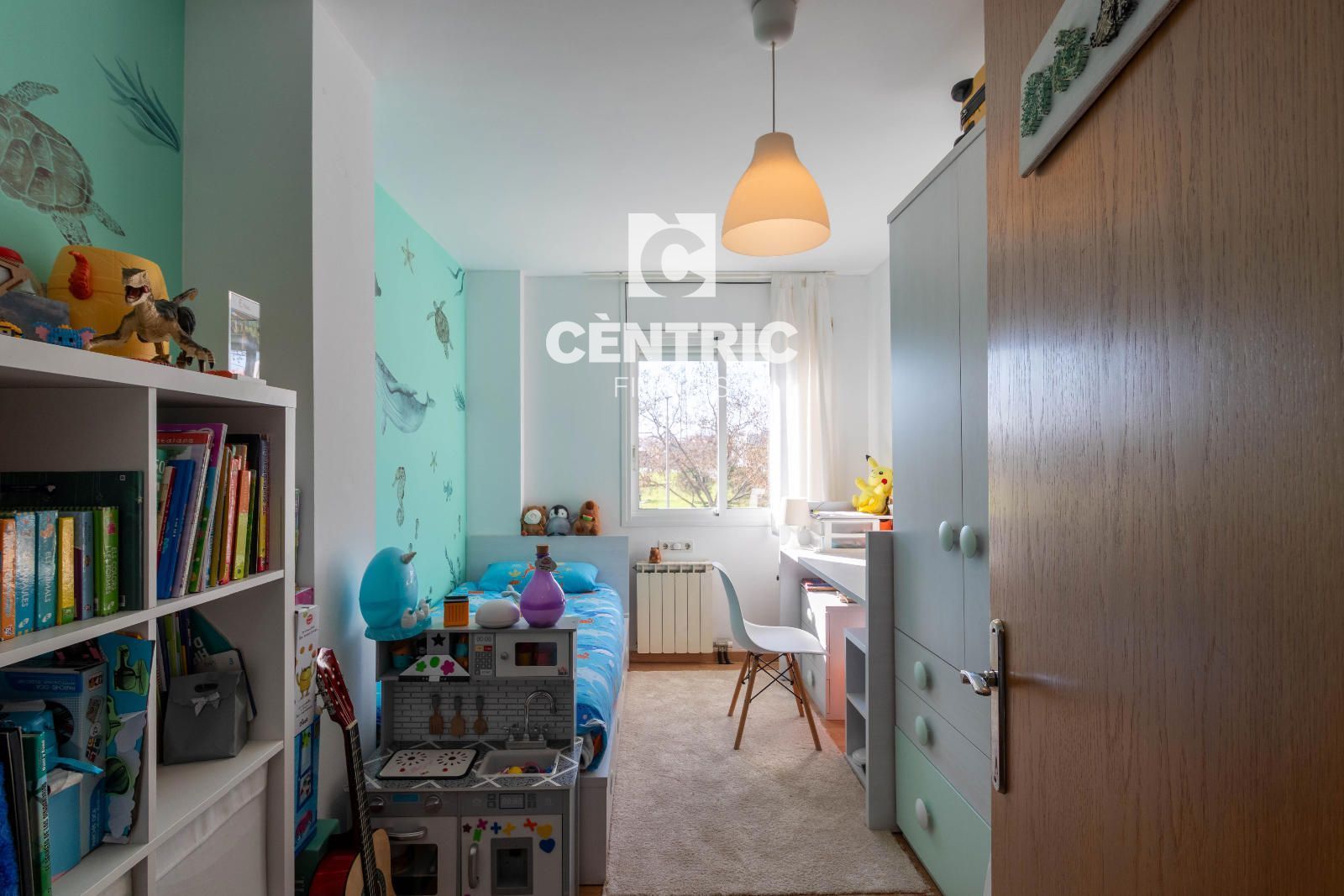 Dormitori de Pis en venda en Terrassa amb Aire condicionat, Calefacció i Terrassa