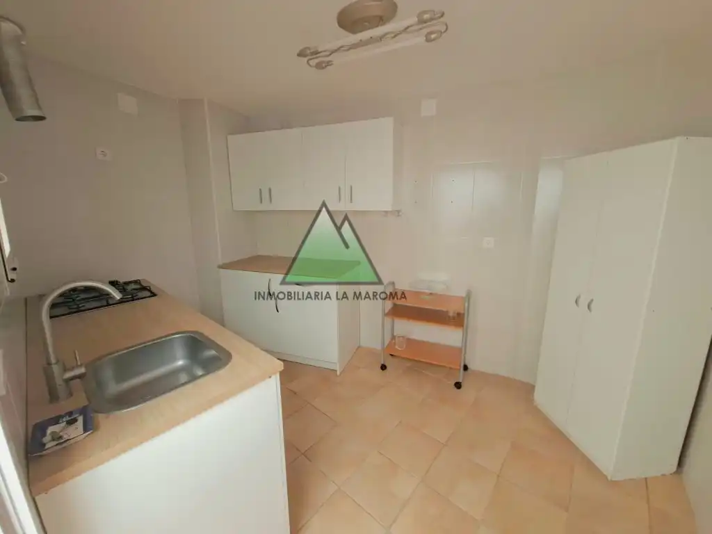 Casa con terraza en venta en Calle Licenciado Pedro De Tapia, imagen 5
