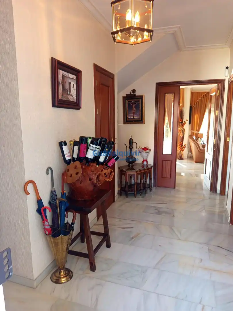 Chalet con piscina en venta en Cerros de Montequinto, imagen 24