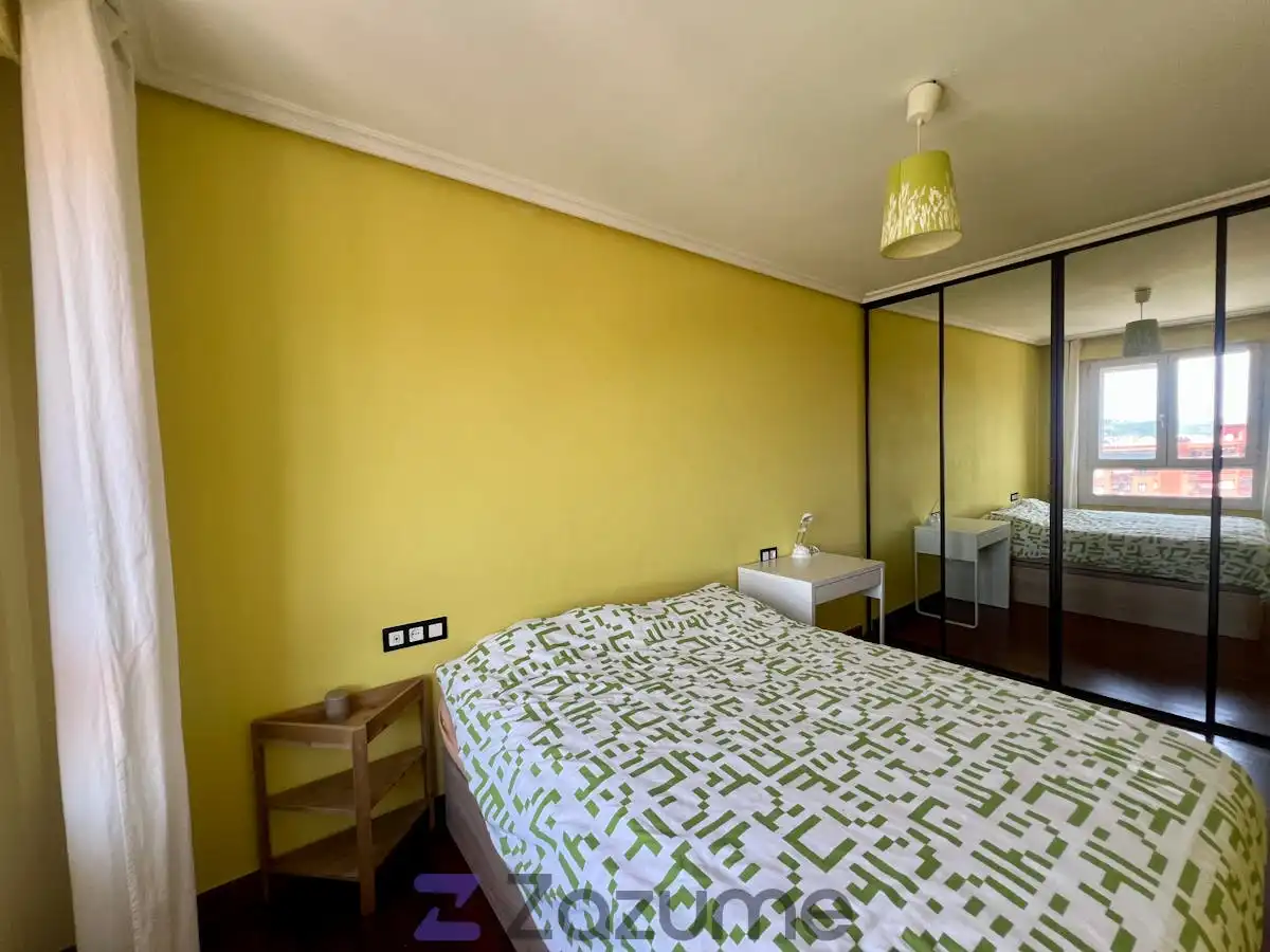 Habitación de Piso de alquiler en Bilbao  con Calefacción, Parquet y Amueblado