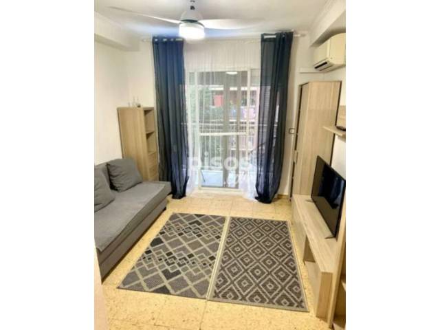 Piso en Venta en Avenida Malvarrosa en La Malva-rosa