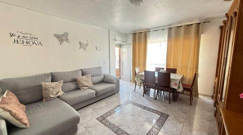 Foto 2 de Piso en venta en Calle Crevillente, 22, Pueblo, Guardamar del Segura