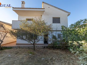 Casa en venda a Avenida Federico García Lorca 12