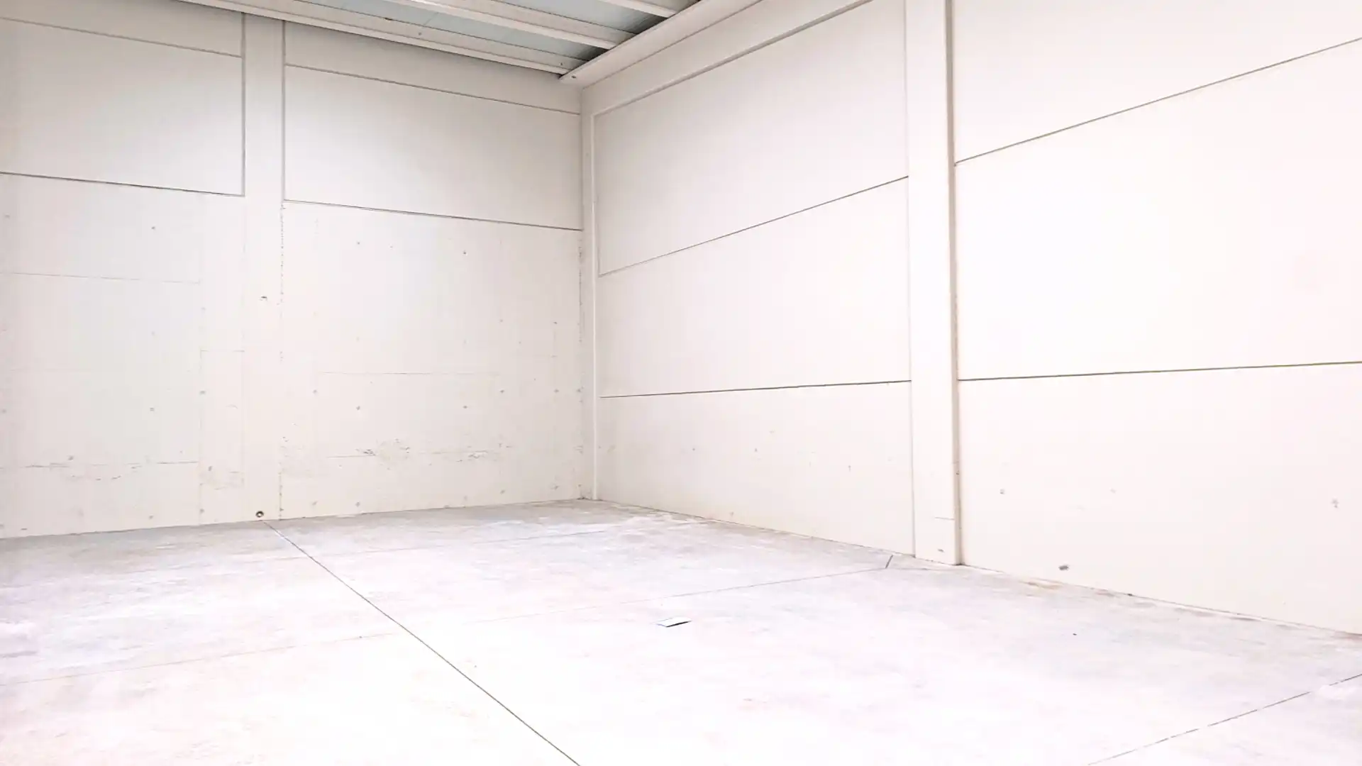 Nave industrial en venta en  Logroño