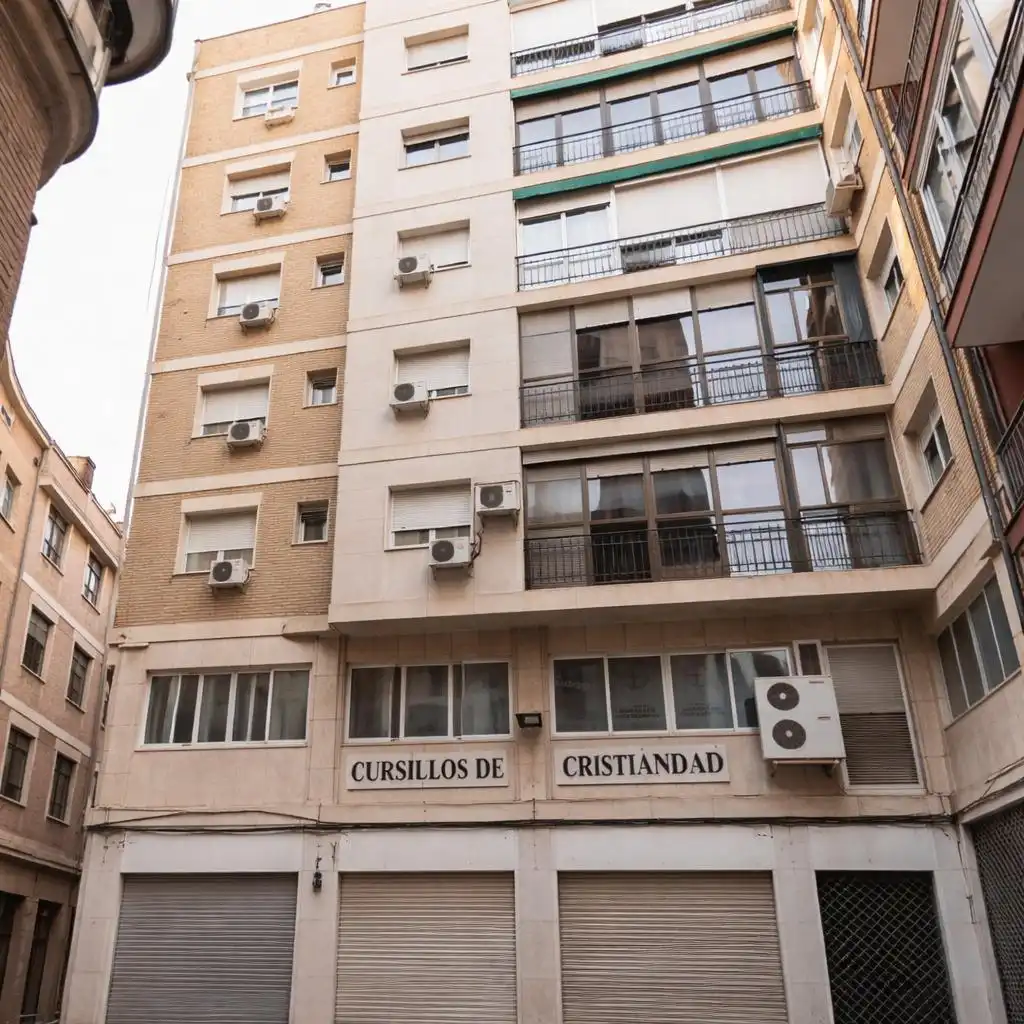 Apartment with lift for sale in Calle VINADER, imagen 2
