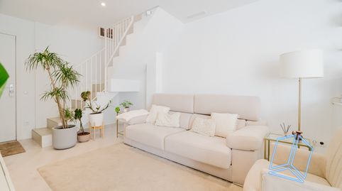 Foto 2 de Dúplex en venta en Passeig Maragall, Gavà