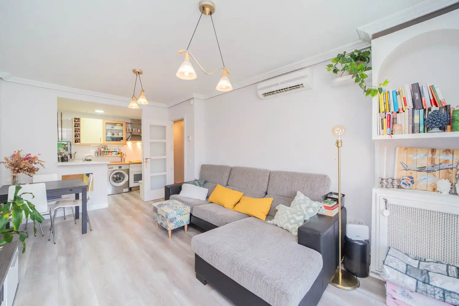 Sala de estar de Piso en venta en Navalcarnero con Aire acondicionado, Calefacción y Terraza