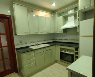 Kitchen of Flat to rent in Mollet del Vallès  with Balcony