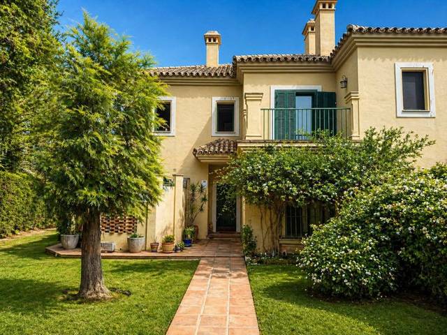 Casa adosada en Venta en Puerto de Sotogrande - La Marina