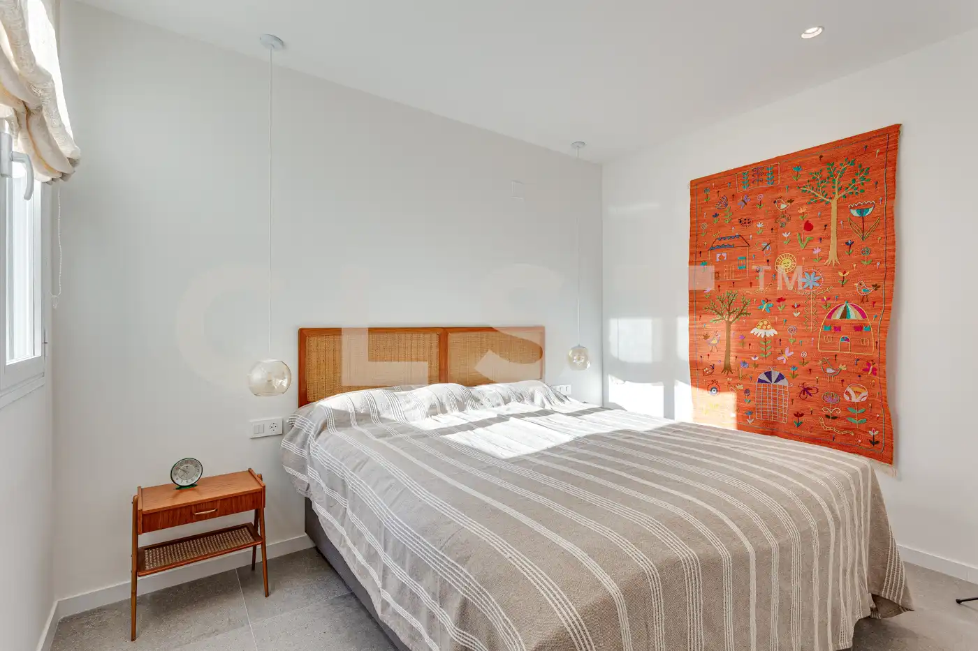 Schlafzimmer von Dachboden zur Miete in Barcelona mit Klimaanlage, Heizung und Terrasse