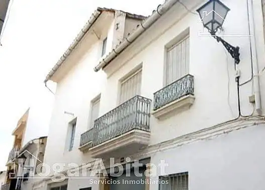 Exterior view of Houses for sale in Chiva  with Storage room and Balcony