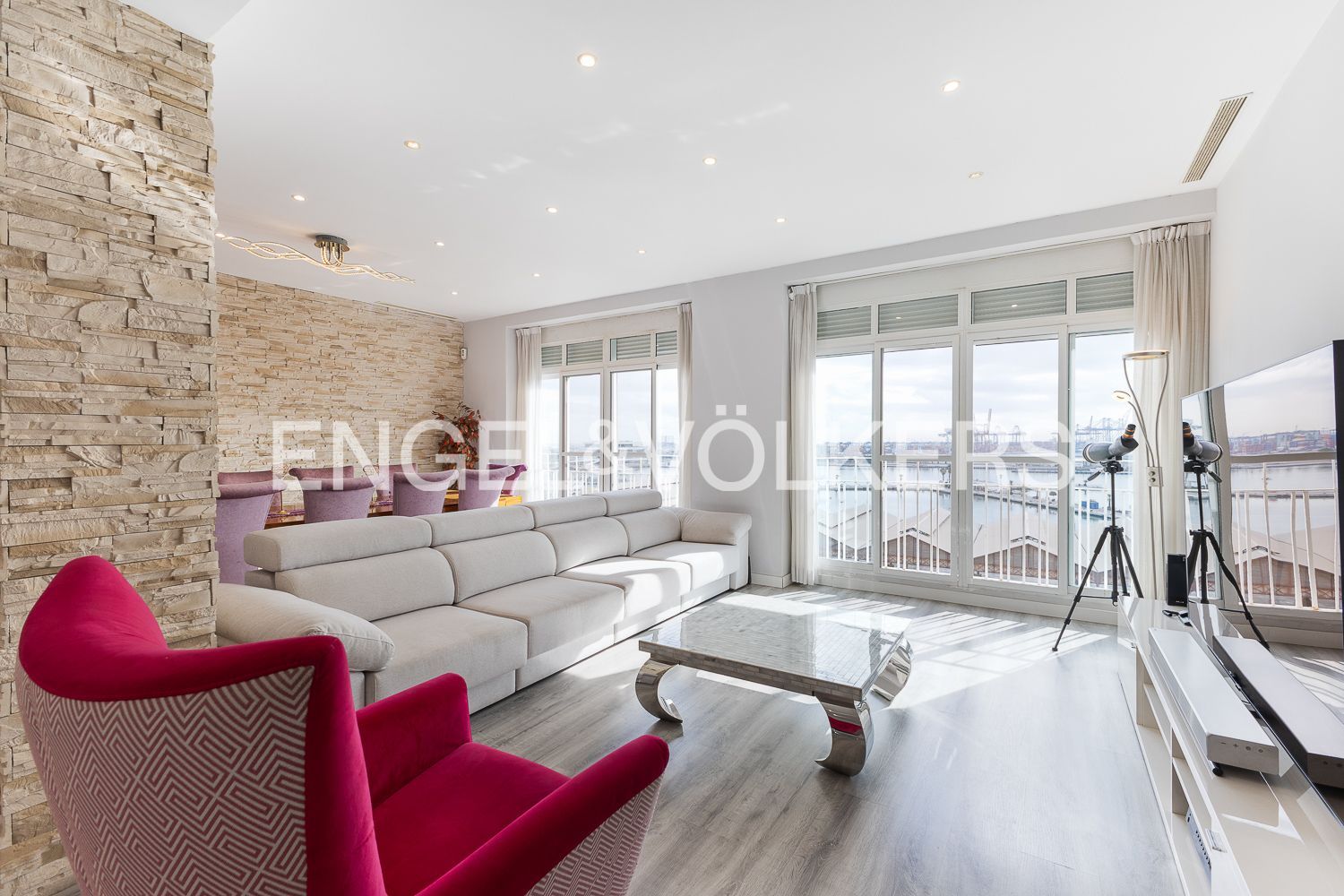 Living room of Attic for sale in  Valencia Capital  with Air Conditioner, Heating and Furnished