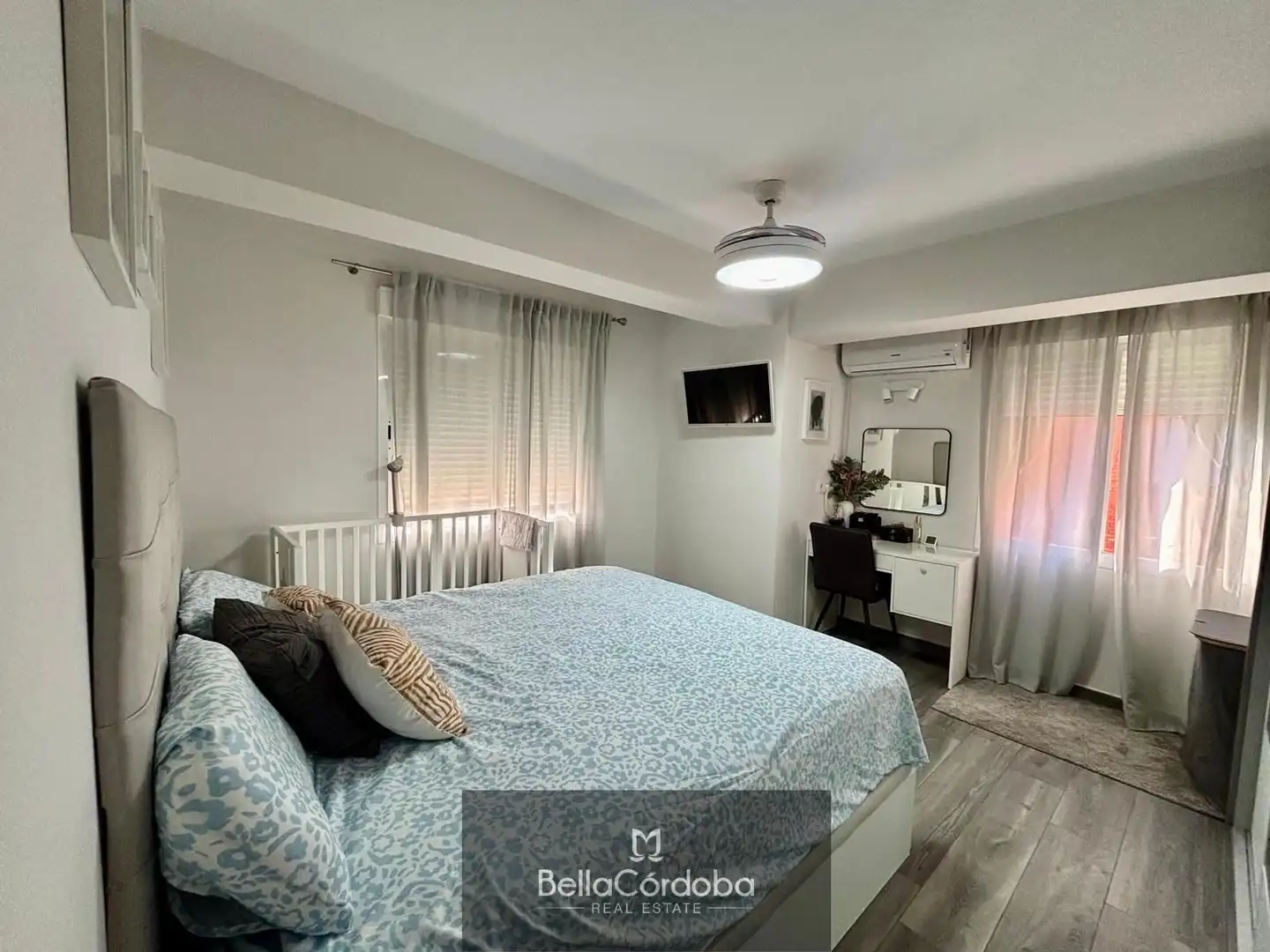 Bedroom of Flat for sale in Córdoba  with Air Conditioner, Heating and Terrace