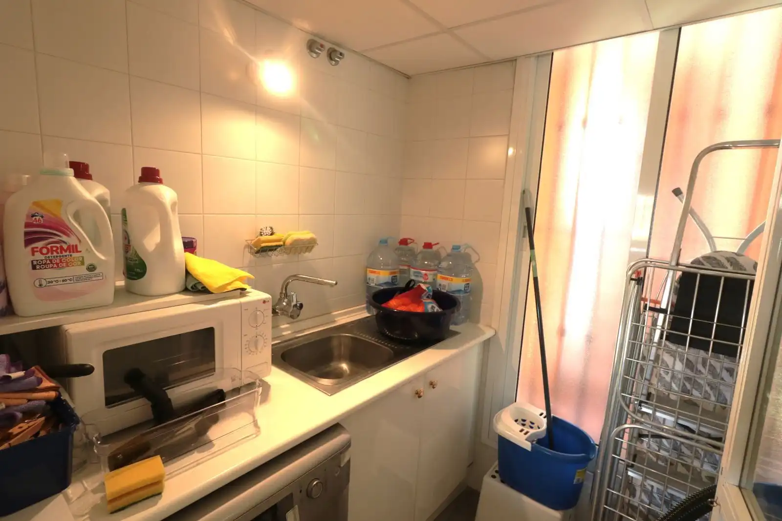 Cocina de Piso en venta en Estepona con Aire acondicionado, Terraza y Amueblado